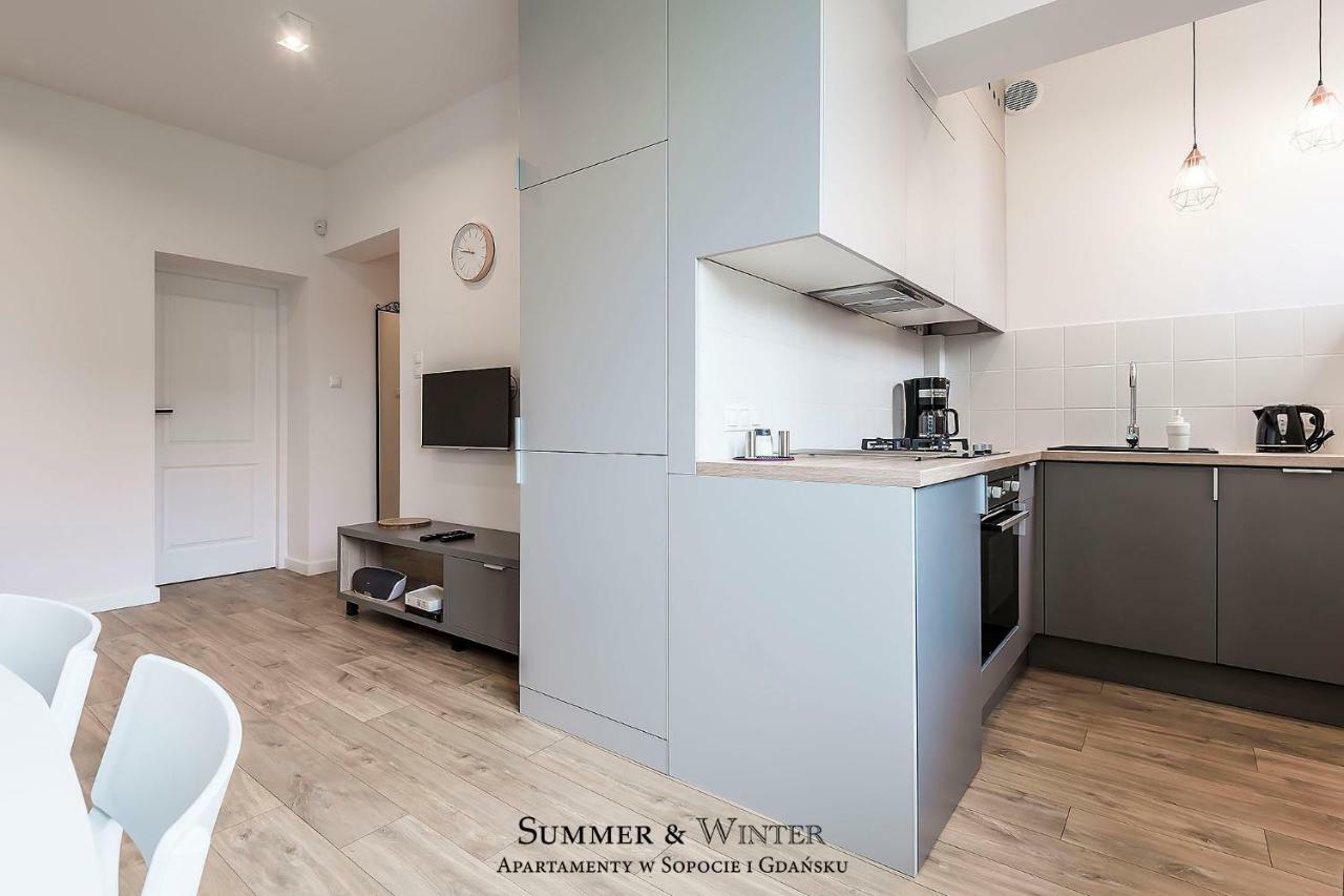 Family Luxury Green Apartment 1-6, 2 Sypialnie I Studio, 52 M2 格但斯克 外观 照片